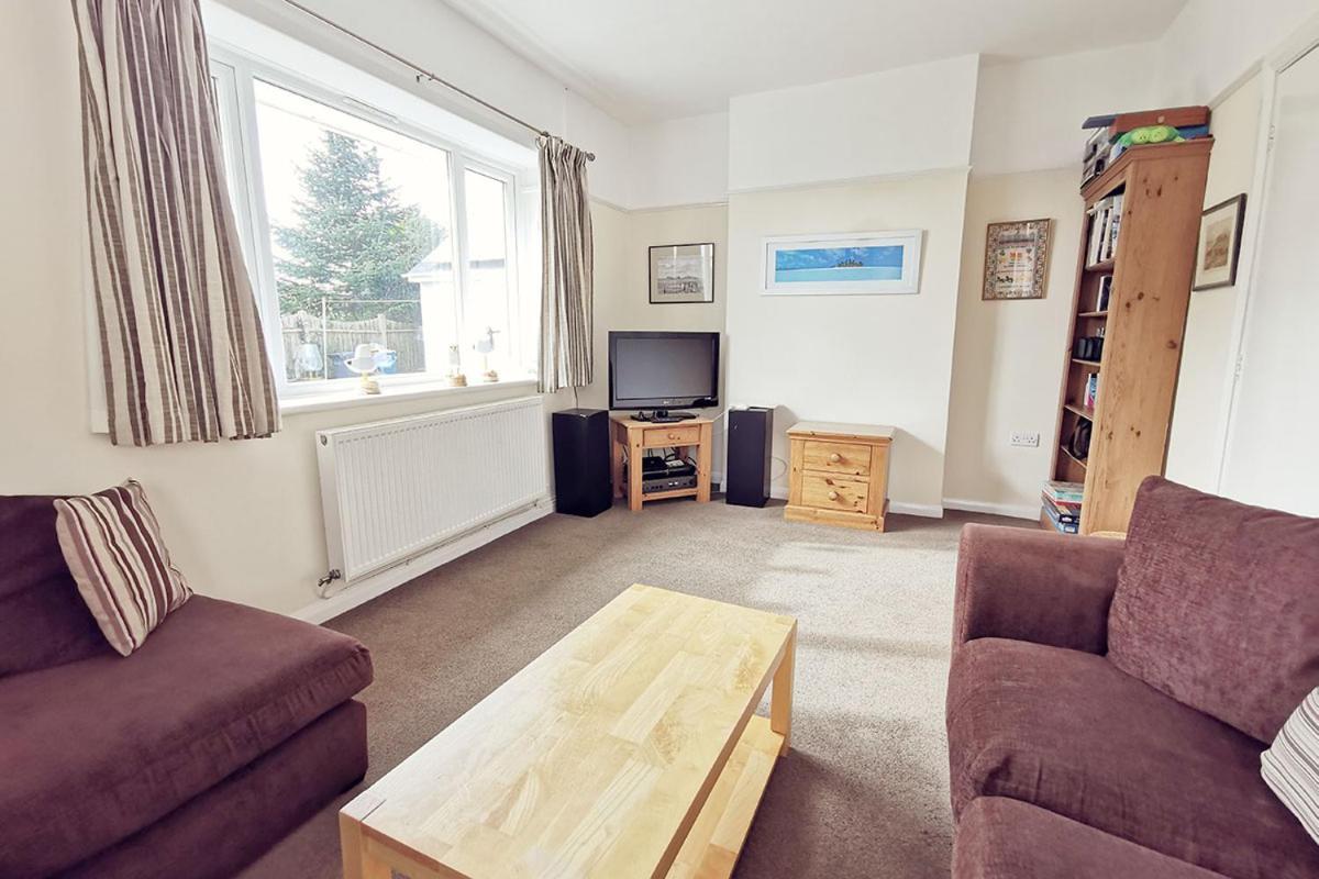 Cae Grugog Cottage-3 Bed-Sleeps 6-Ground Floor Bathroom Trearddur Exterior photo