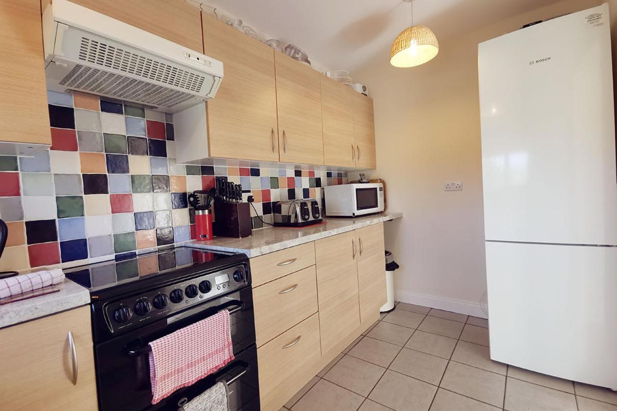 Cae Grugog Cottage-3 Bed-Sleeps 6-Ground Floor Bathroom Trearddur Exterior photo